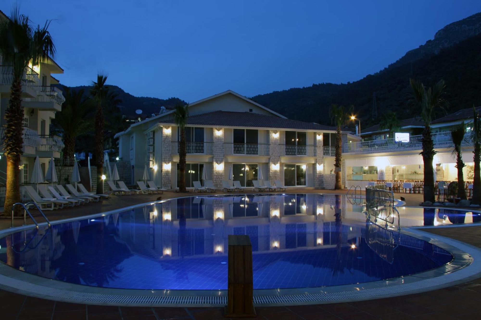 The Blue Lagoon Deluxe Hotel Ολουντενίζ Εξωτερικό φωτογραφία