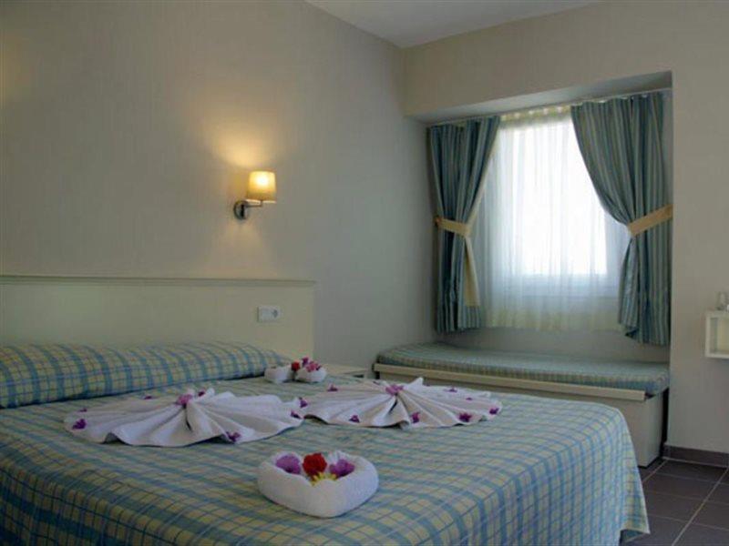 The Blue Lagoon Deluxe Hotel Ολουντενίζ Εξωτερικό φωτογραφία